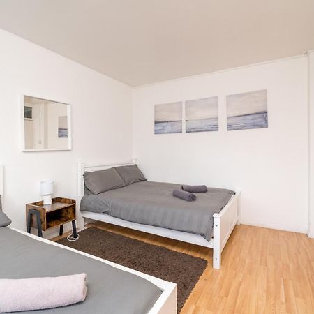 Spacious 1 Bed Flat In Dalston ロンドン エクステリア 写真