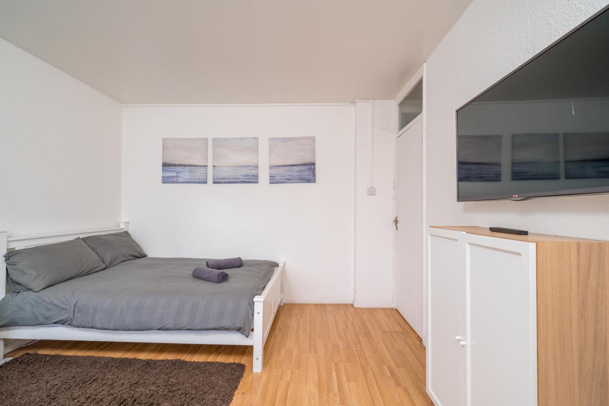 Spacious 1 Bed Flat In Dalston ロンドン エクステリア 写真